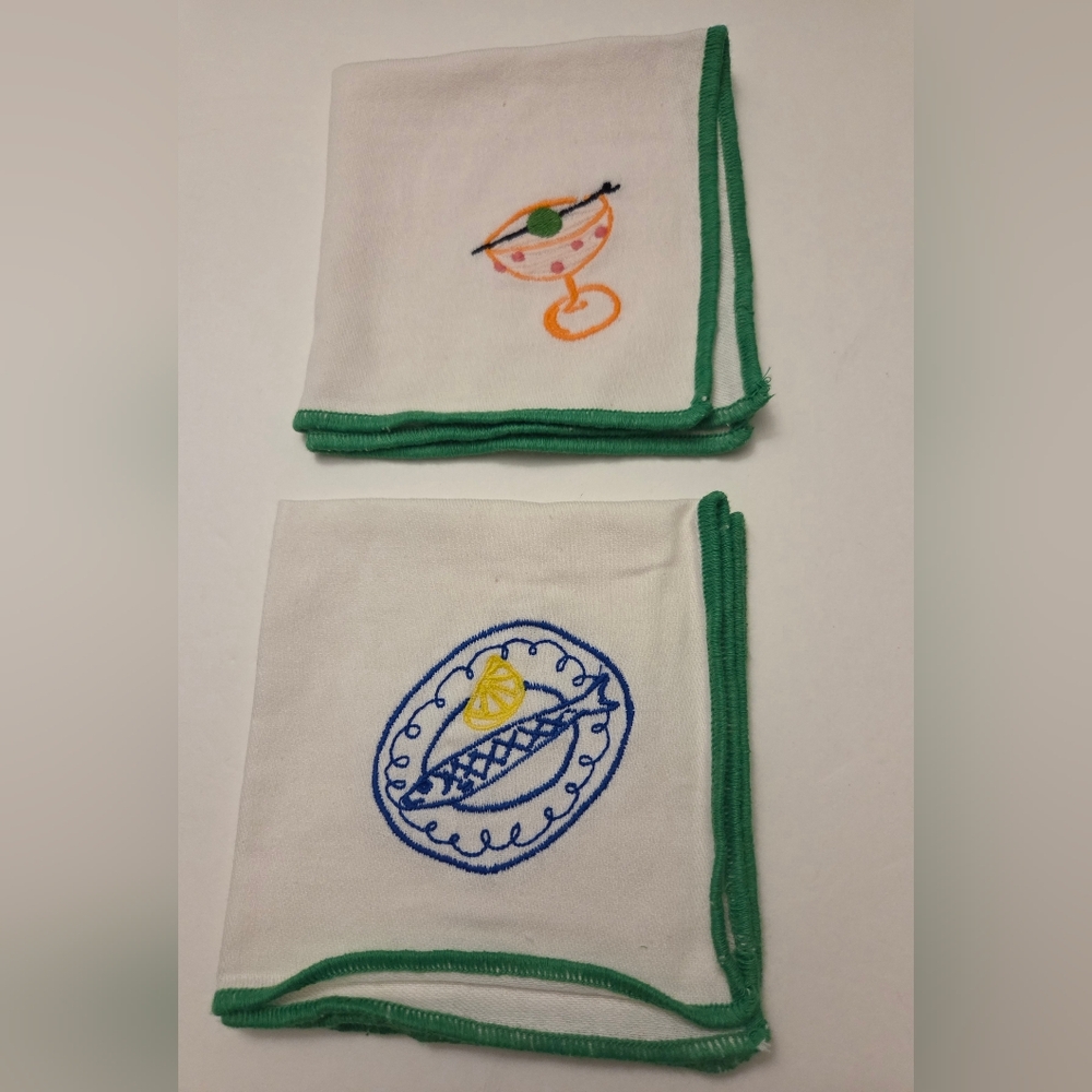 Set Of 4 Embroidered Napkins - Picture 3 of 4